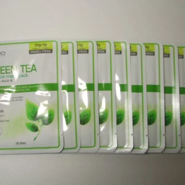 LEBELAGE CENTELLA DERMA CLEANSING WATER 300ml