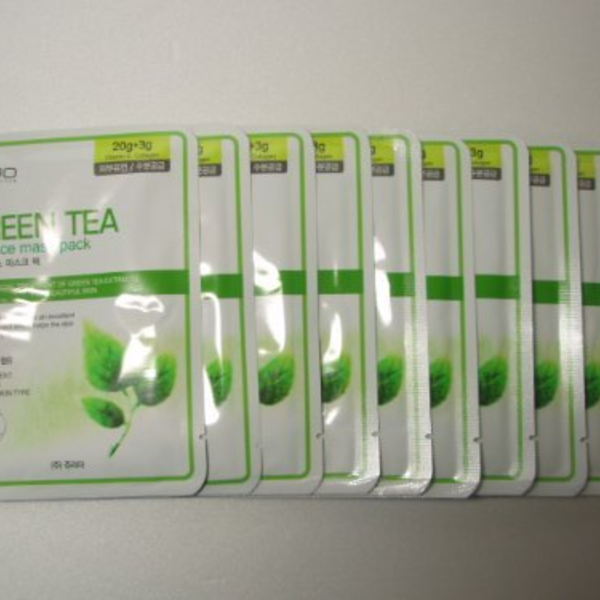 LEBELAGE CENTELLA DERMA CLEANSING WATER 300ml